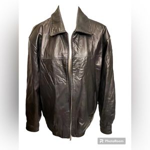 MARC MATTIS brand 100% leather jacket. Size M. Gently worn.